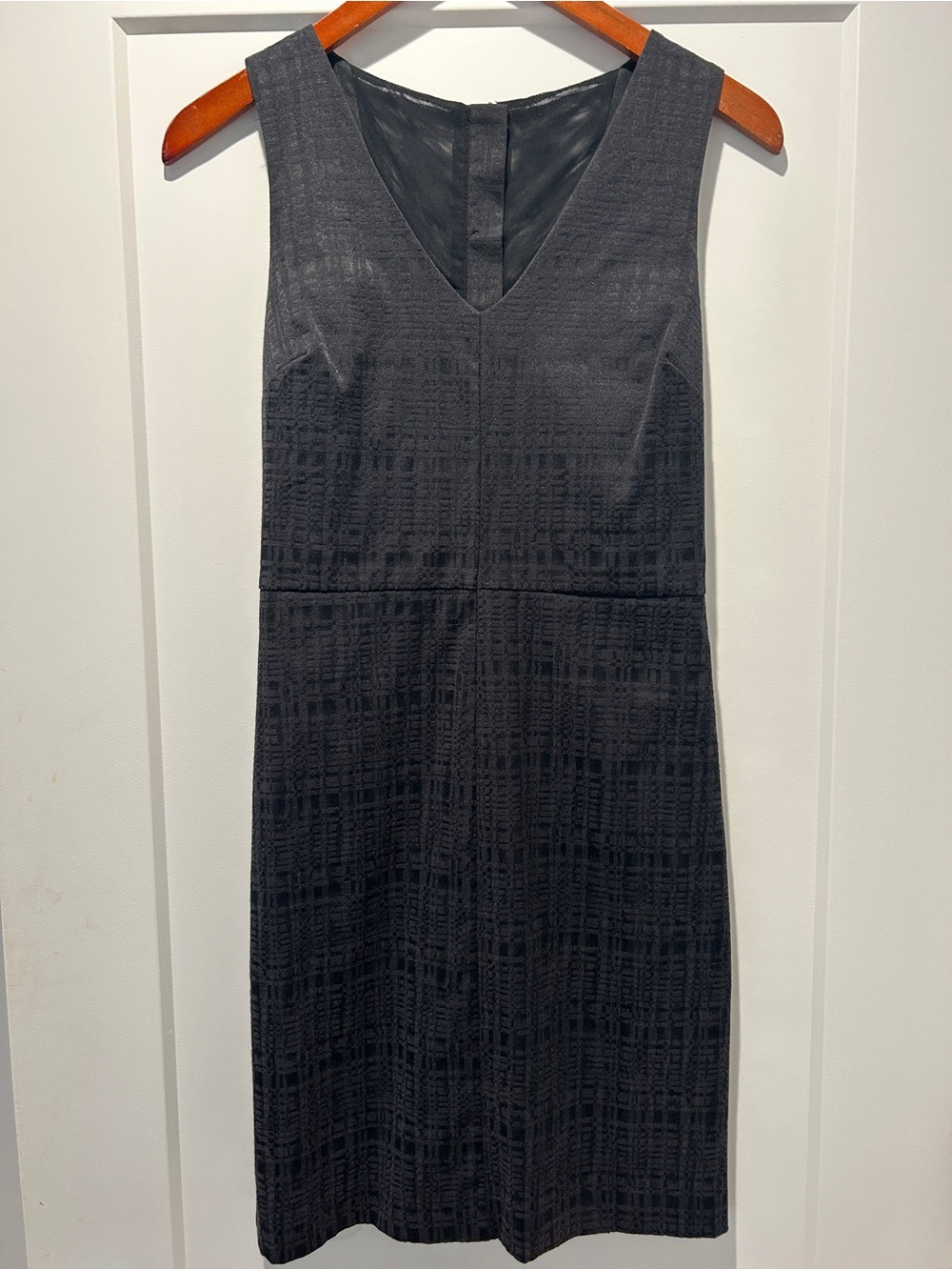 Banana Republic Black Textured V-Neck Midi Sheath Dress